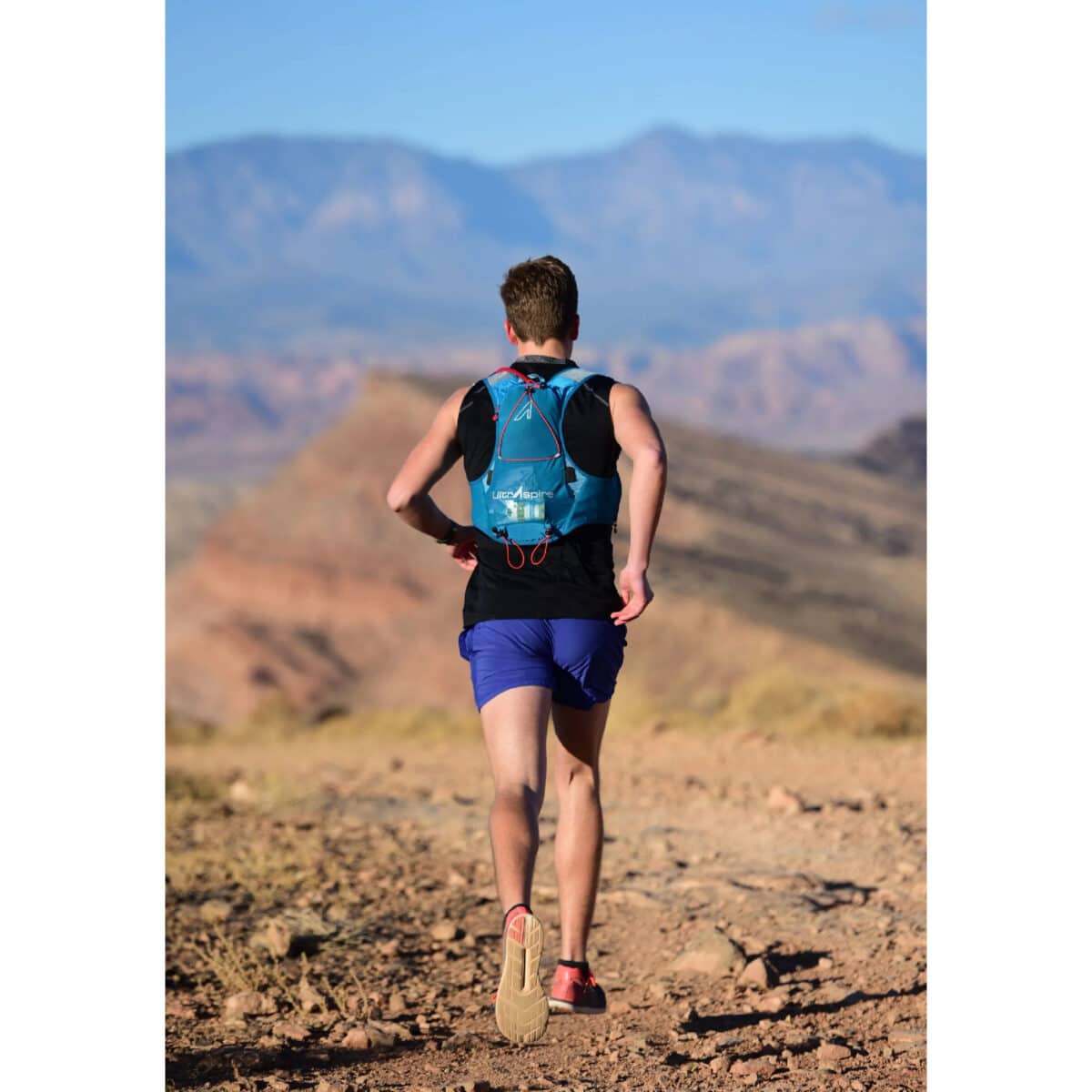 וסט ריצה אולטרה ספייר UltrAspire Alpha 5.0 Race Vest