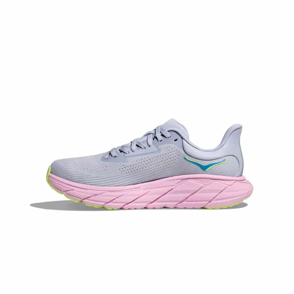 נעלי ריצה רחבות תומכות הוקה לנשים Hoka Arahi 7 D