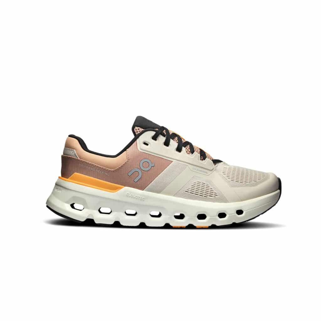 נעלי ריצה רחבות און קלאוד לנשים On Cloudrunner 2 Wide